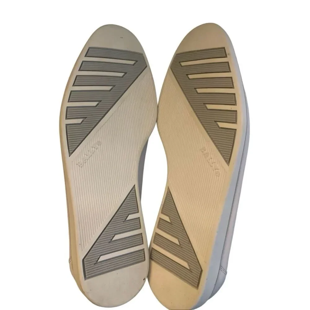 Bally Loafers leather white women's size 9 - Picture 3 of 3